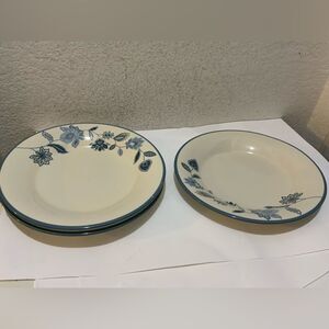 Global Floral Blue By Whole Home dinner Plates 10 1/4” 3 piece G7